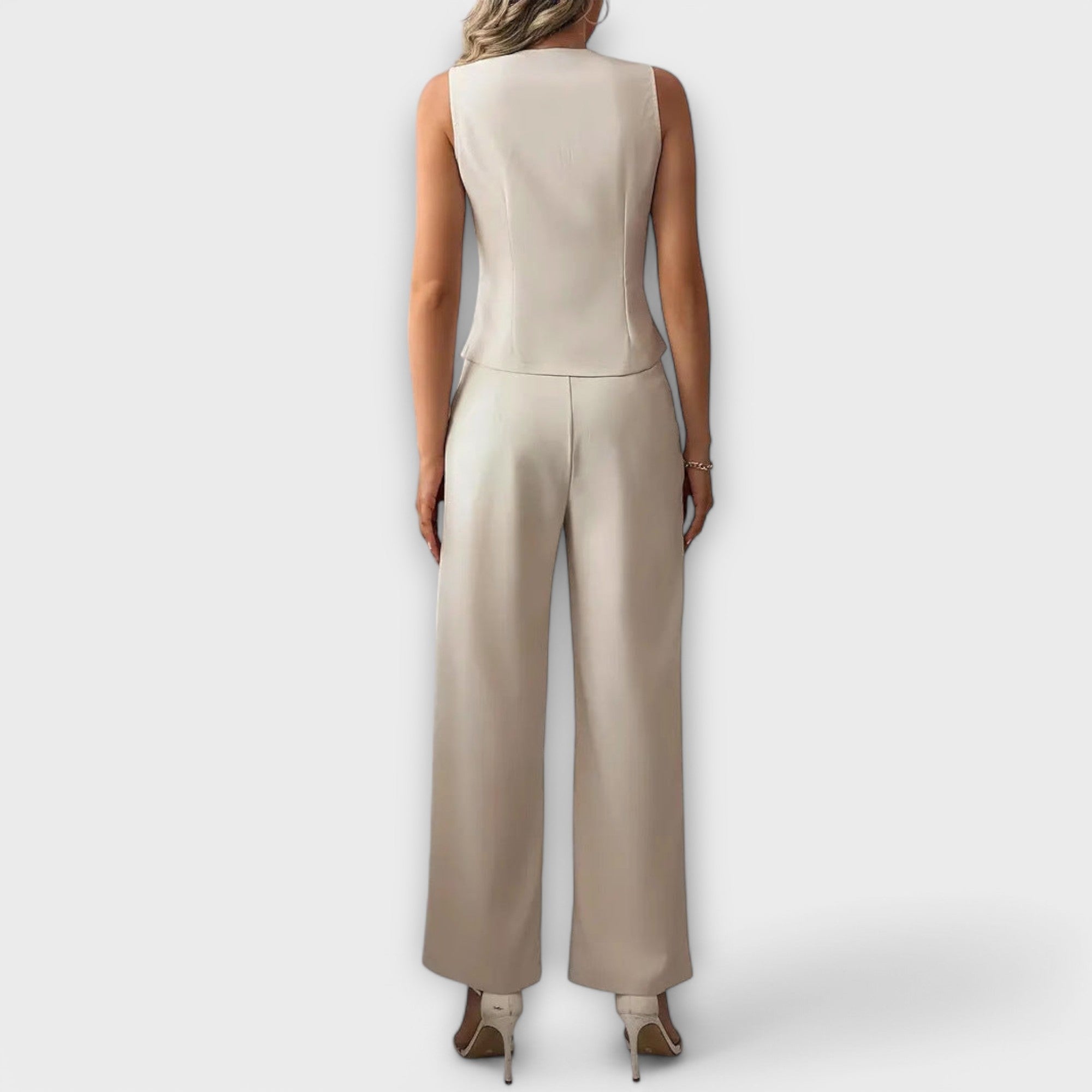 Bezrękawnik i Spodnie w Zestawie