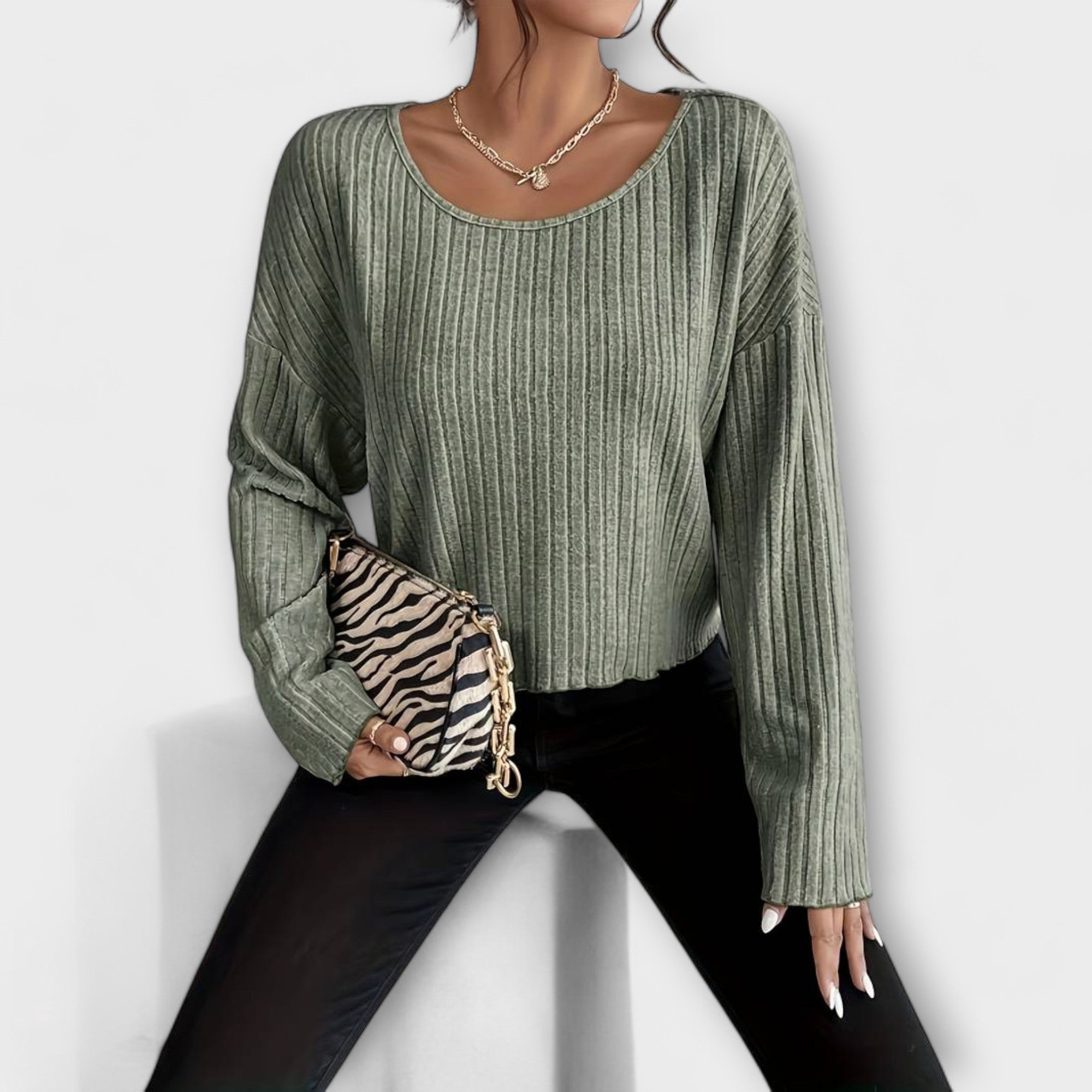 Emily - Nowoczesna koszulka w prążki