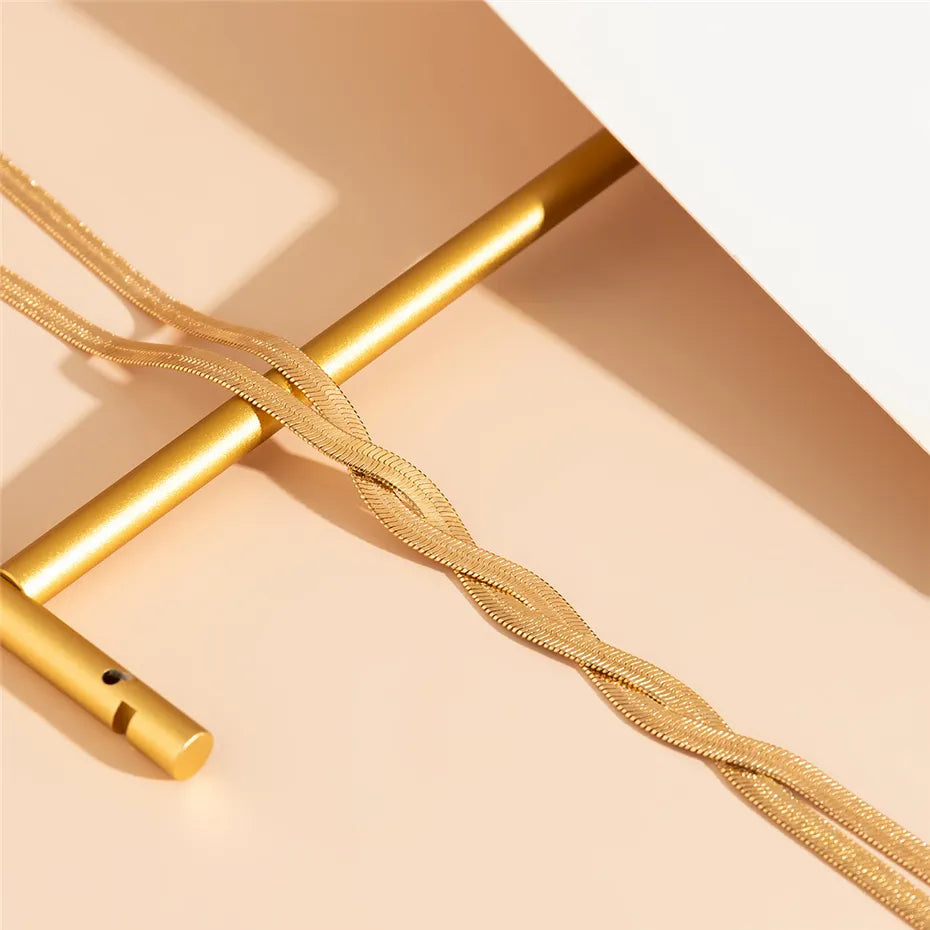 Elegancki długi naszyjnik