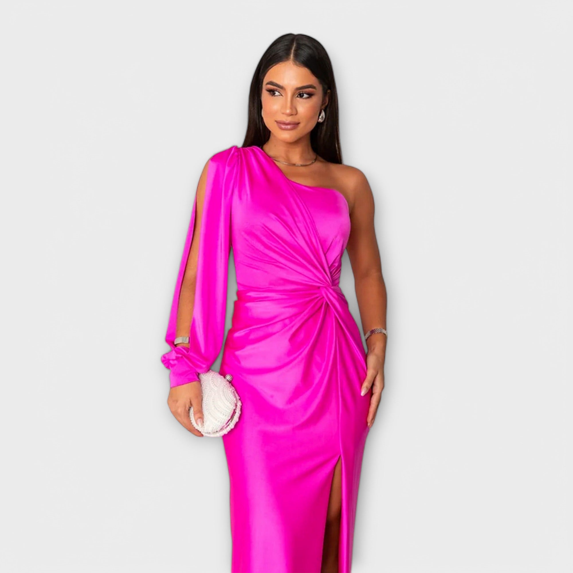 Amelia - Wdzięczna sukienka z nienaganną finezją